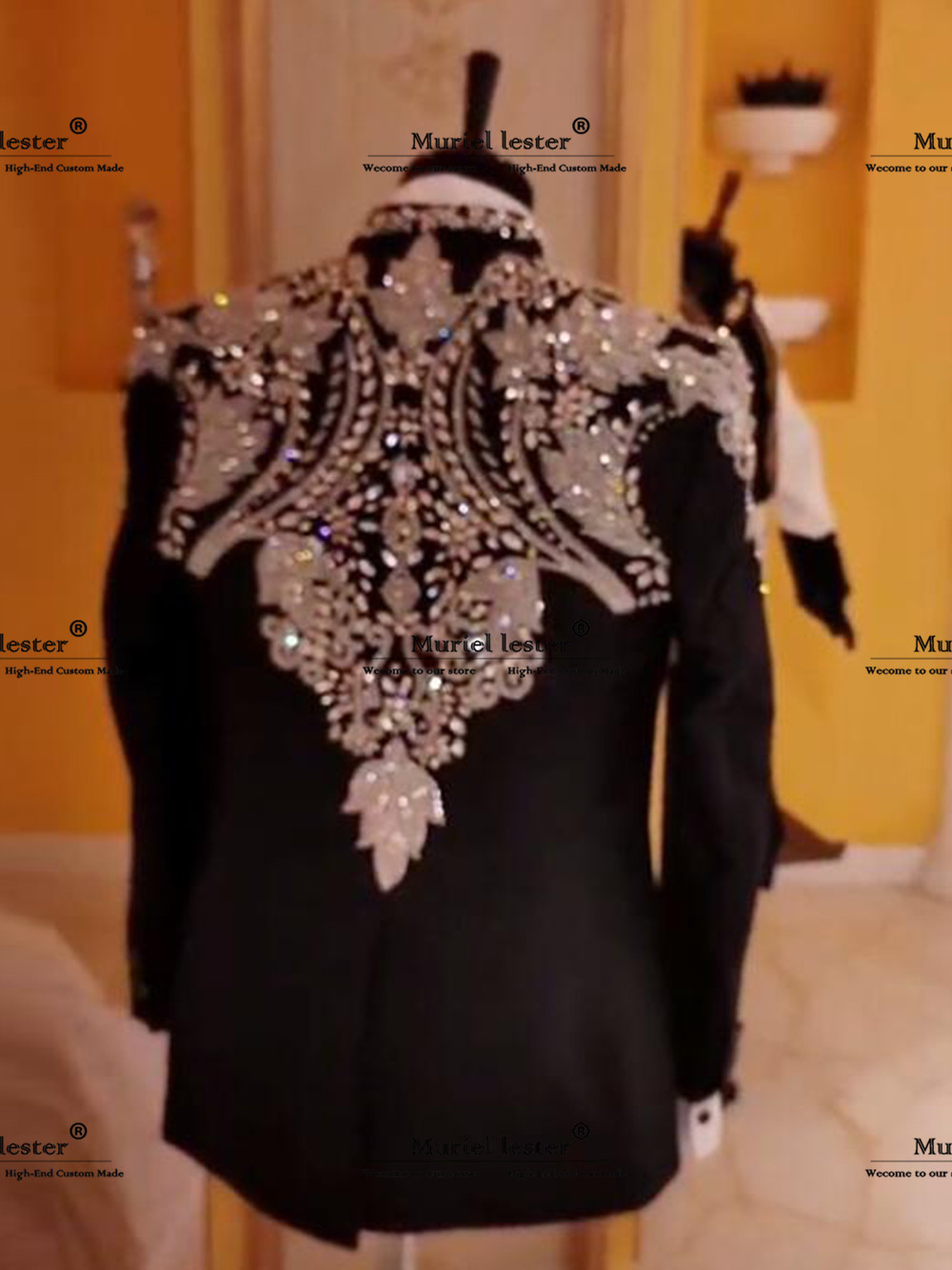 بدلات رجالية مزينة بالخرز الما - مراجعة Mens Fashion Clothes وسعره